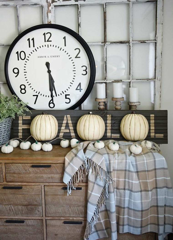 It's Fall O'Clock - 19 Gorgeous Autumn Theme Decor Ideas