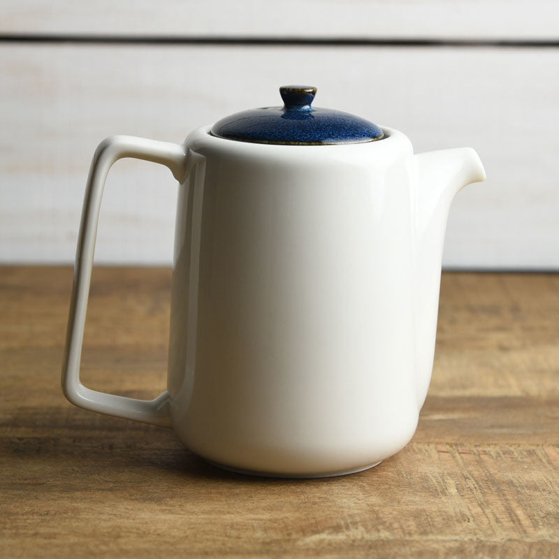 Scandinavia Inspired Tea Pot