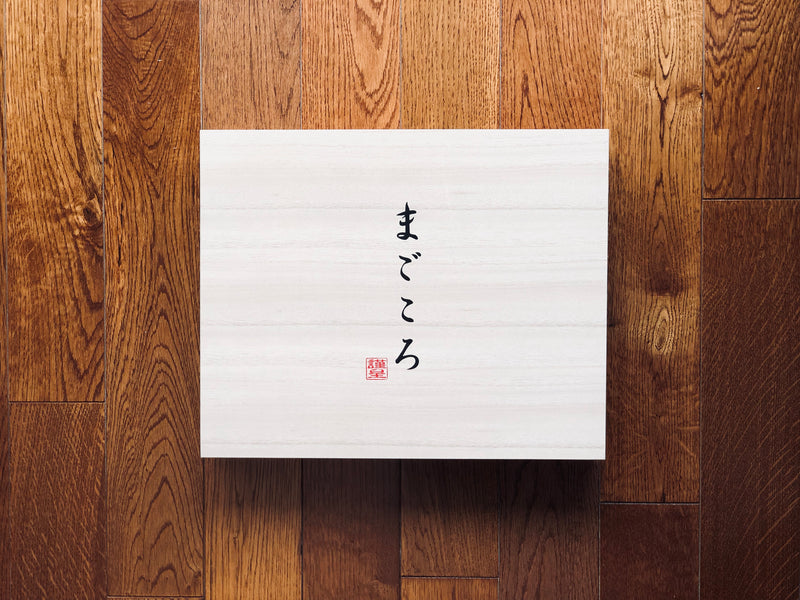 Magokoro Imabari Towels with Wooden Box (Set)